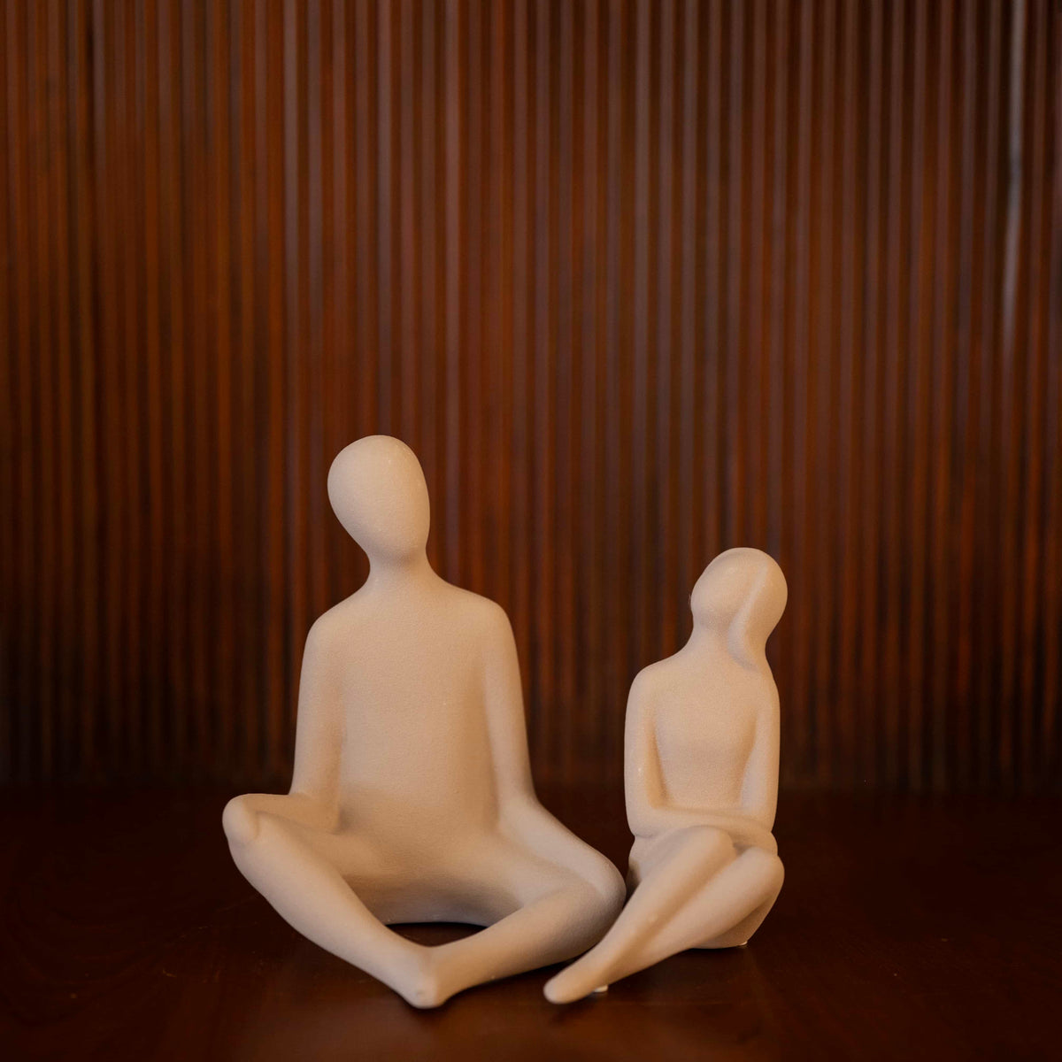 Enfold Couple Figurine Minimalist Style Resin Ornament