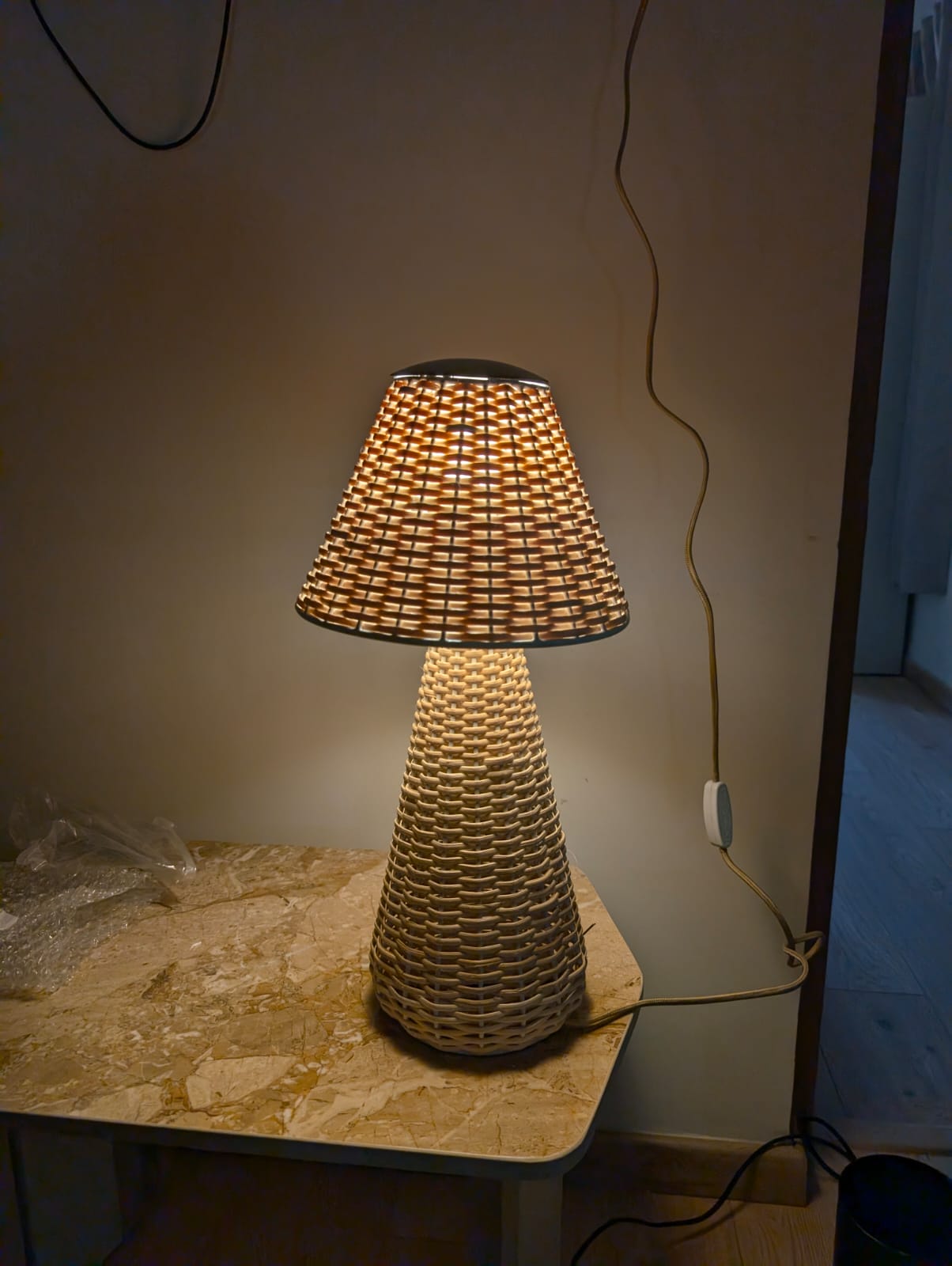 Handwoven wicker Bamboo Rattan Table lamp | Bedside Lamp | Night Lamp