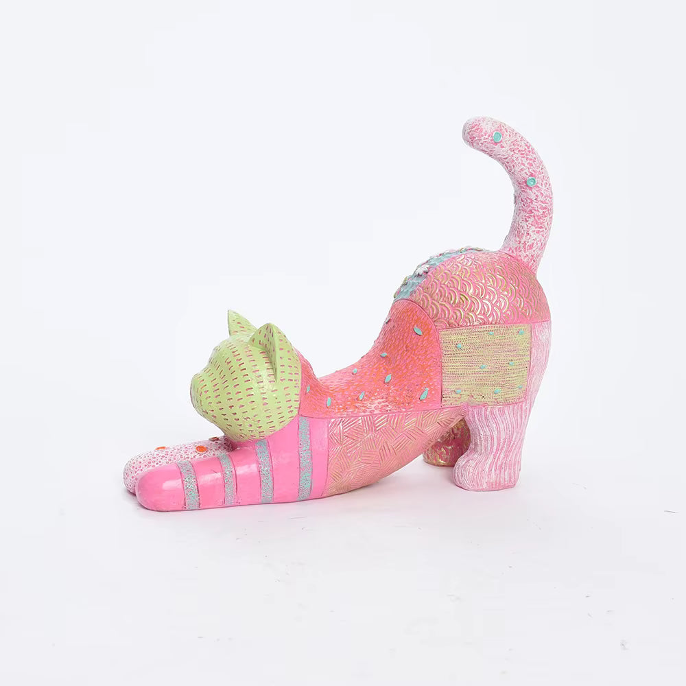 Cat Figurine Art Deco Resin 23.5x8.8x20.5cm HX05S310