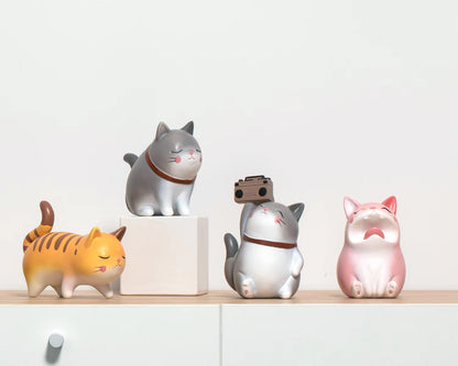 Cat Figurine Modern Resin 11x10x15.6cm AX04S034