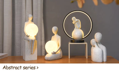 Cat Figurine Modern Resin 16.5x9.2x8.9cm AX04S039