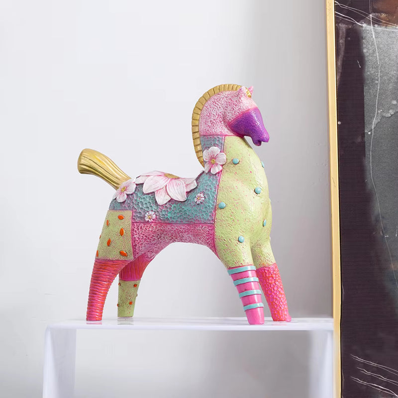 Horse Figurine Art Deco Floral Resin 20x8x23cm HX05S143