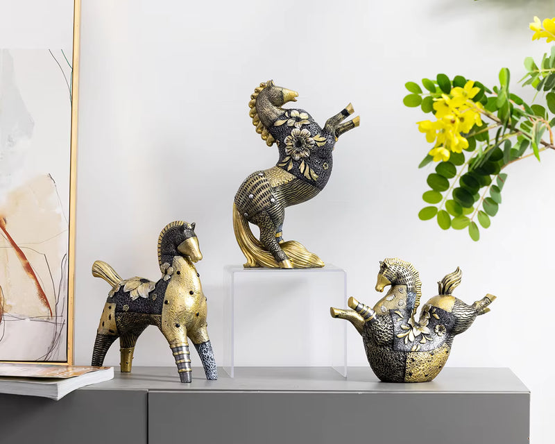 Horse Figurine Art Deco Floral Resin 20x8x23cm HX05S143