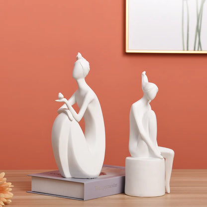 Lady Figurine Modern Porcelain 9.3x8.7x25.5cm BD81F204259
