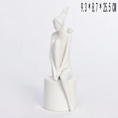 Lady Figurine Modern Porcelain 9.3x8.7x25.5cm BD81F204259